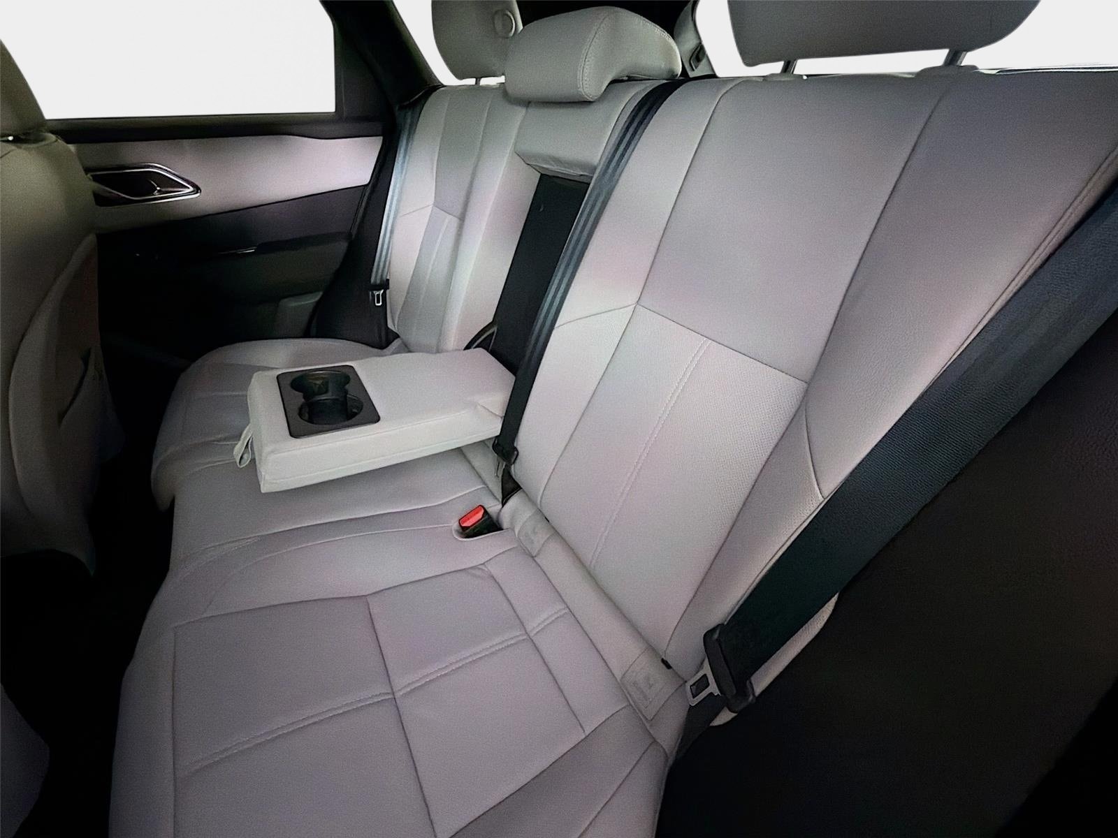 2026 Land Rover Range Rover Velar Dynamic SE - Photo 23