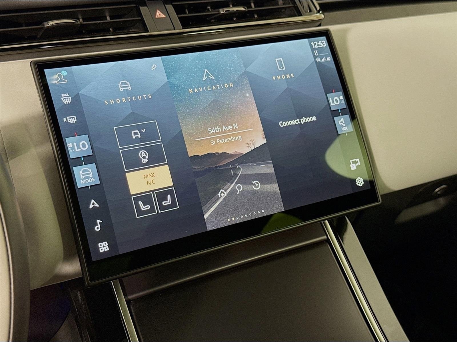 2026 Land Rover Range Rover Velar Dynamic SE - Photo 18