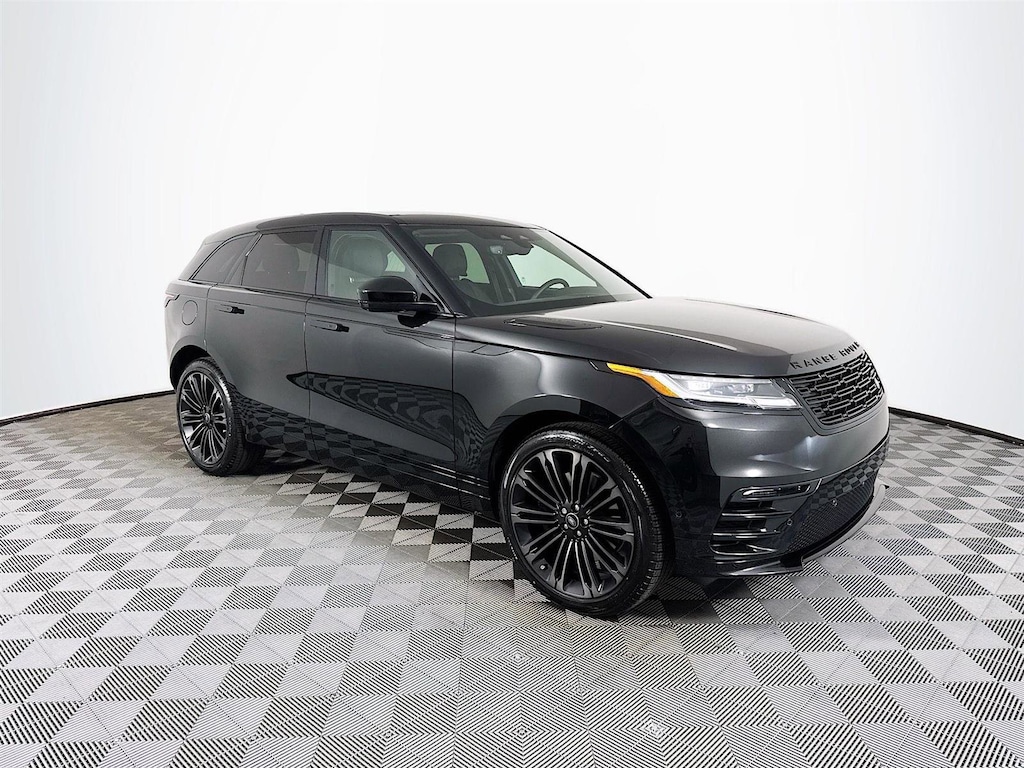 New 2026 Land Rover Range Rover Velar Dynamic SE P250 Dynamic SE