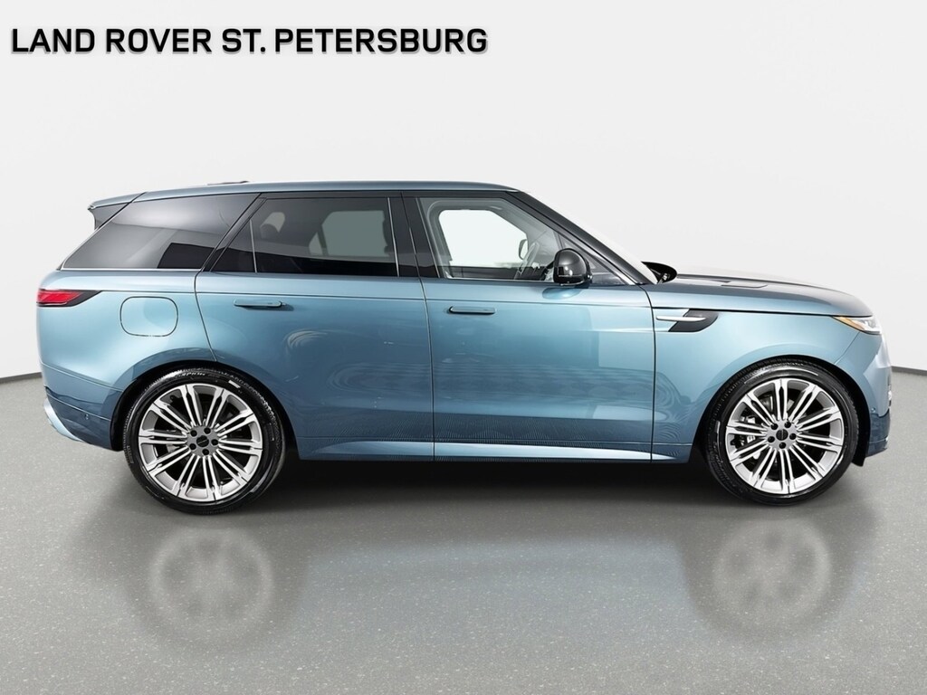 New 2026 Land Rover Range Rover Sport Dynamic SE SUV