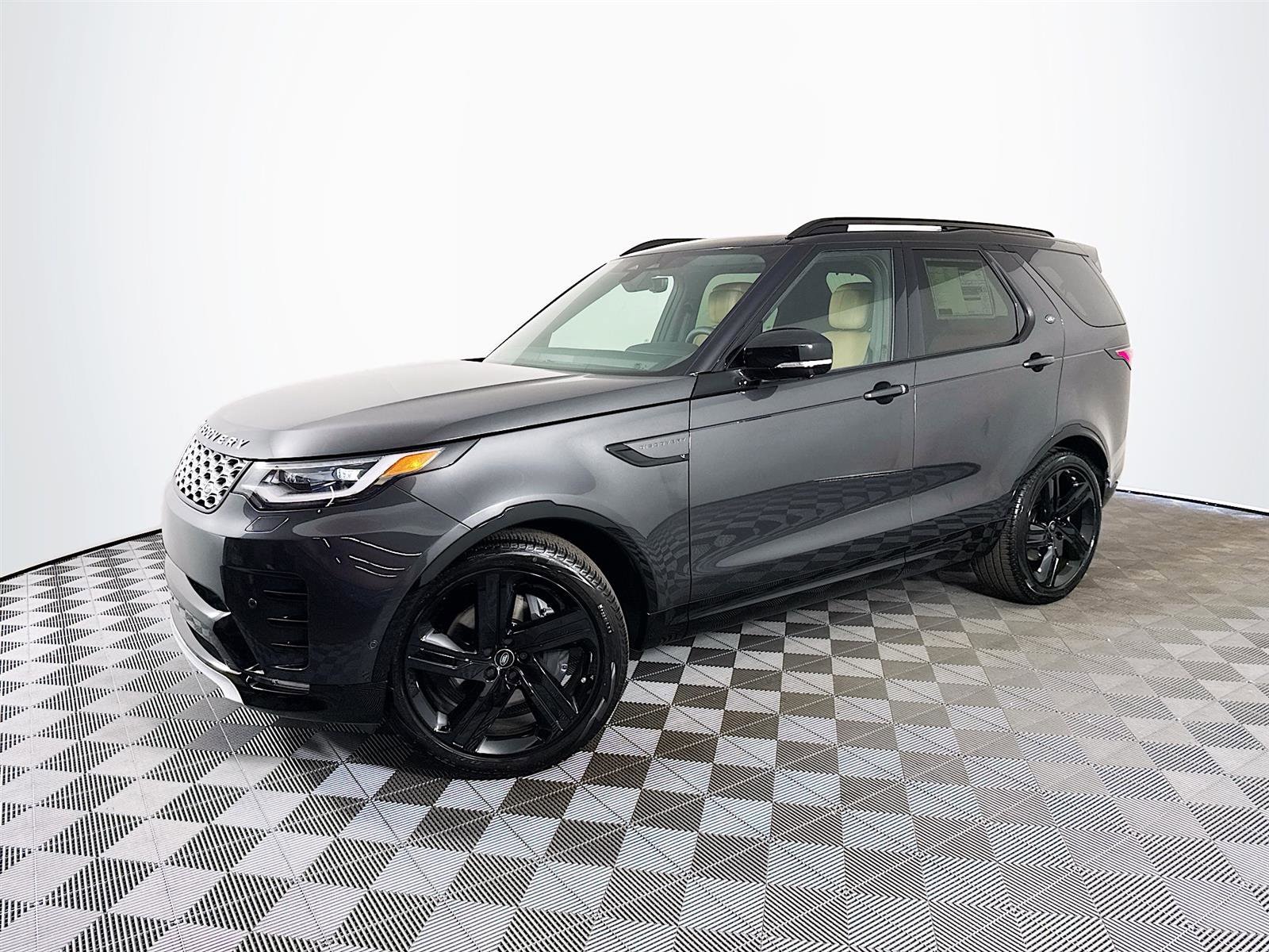2026 Land Rover Discovery