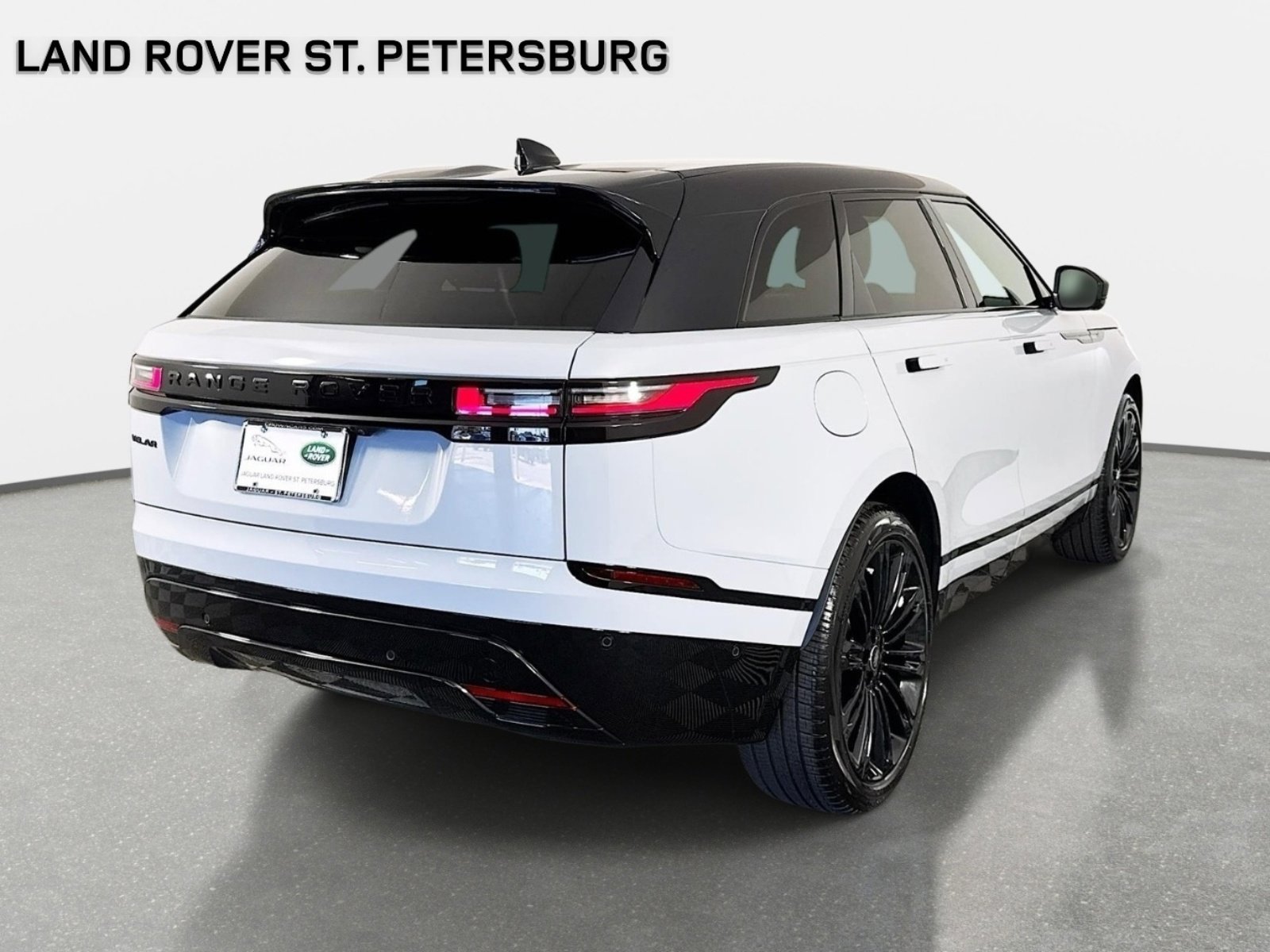 2026 Land Rover Range Rover Velar Dynamic SE - Photo 5