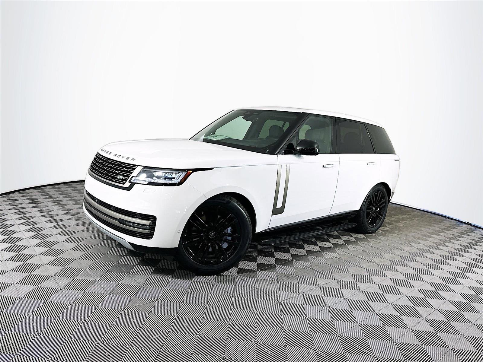 2025 Land Rover Range Rover SUV 