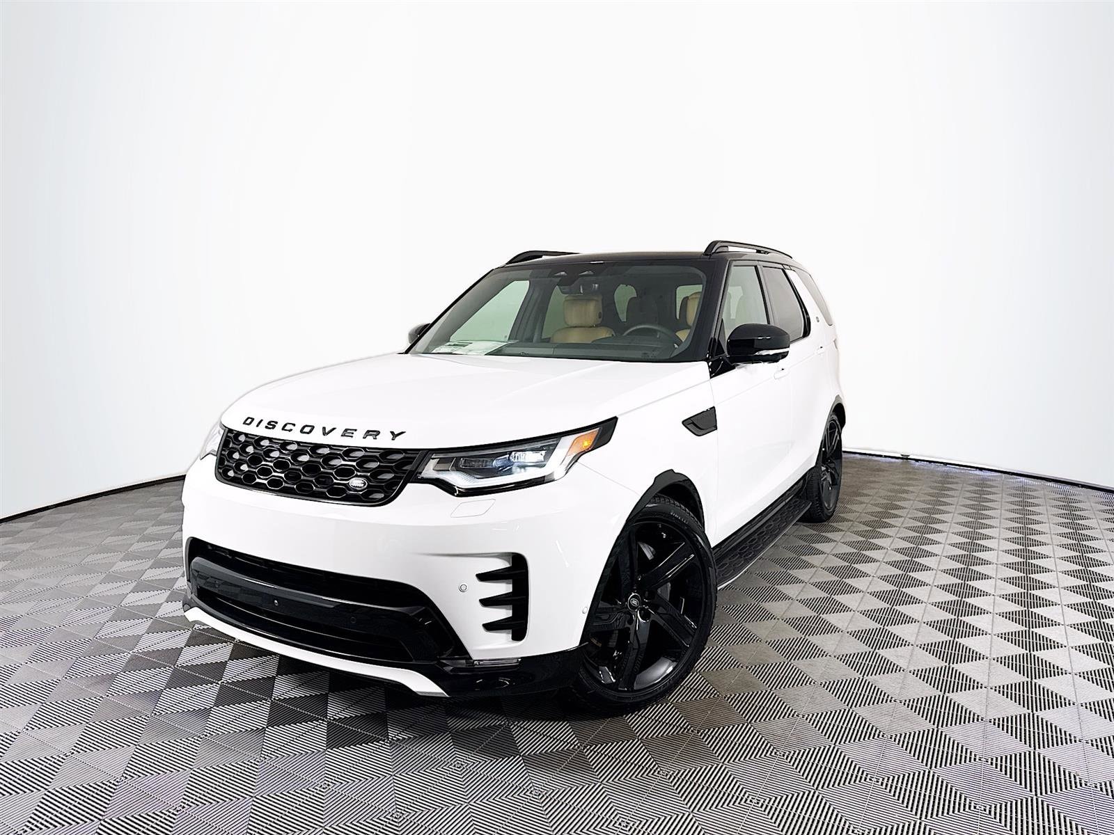 2025 Land Rover Discovery SUV 