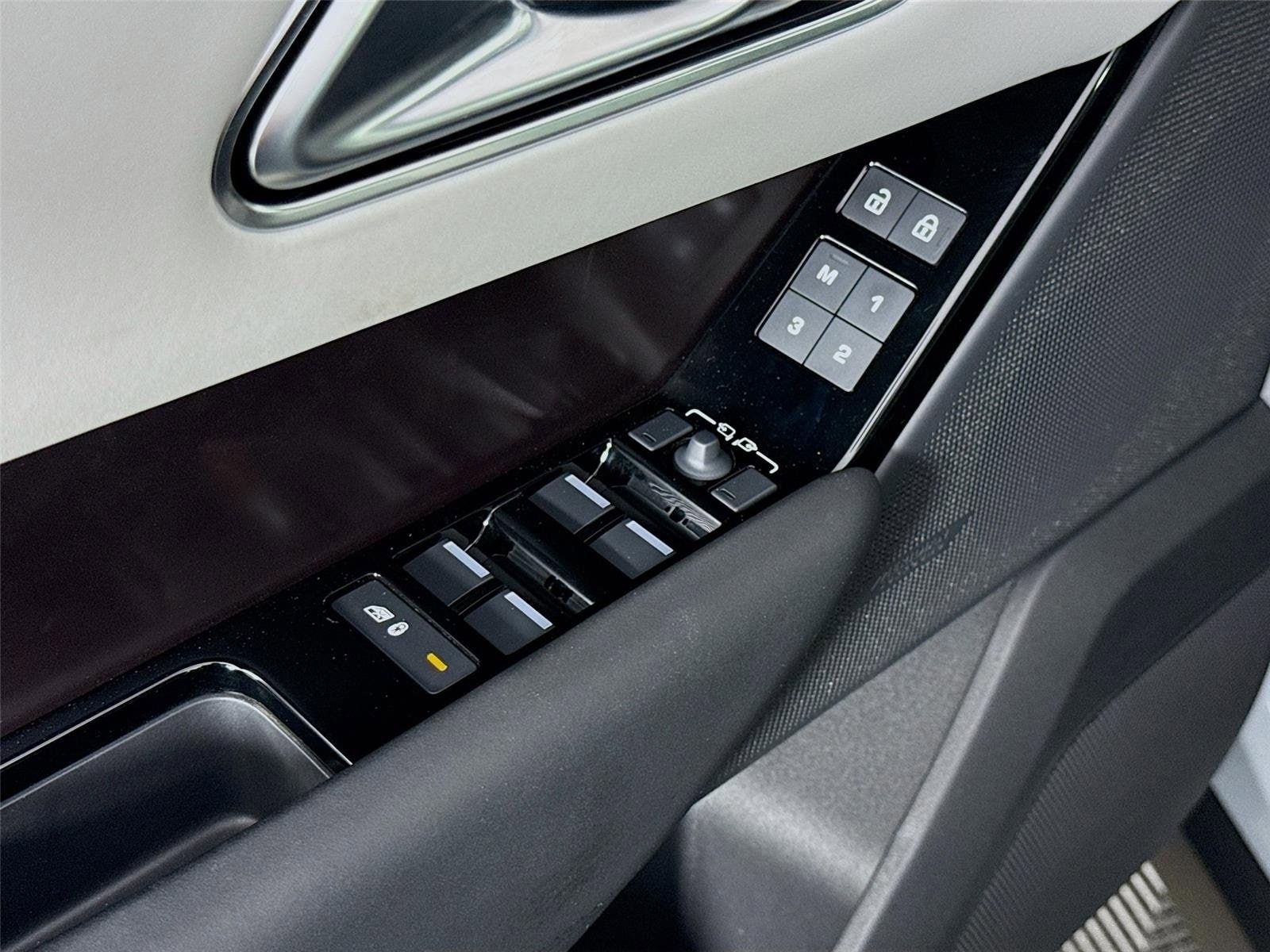 2026 Land Rover Range Rover Velar Dynamic SE - Photo 20
