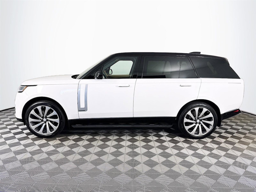 New 2025 Land Rover Range Rover Autobiography SUV