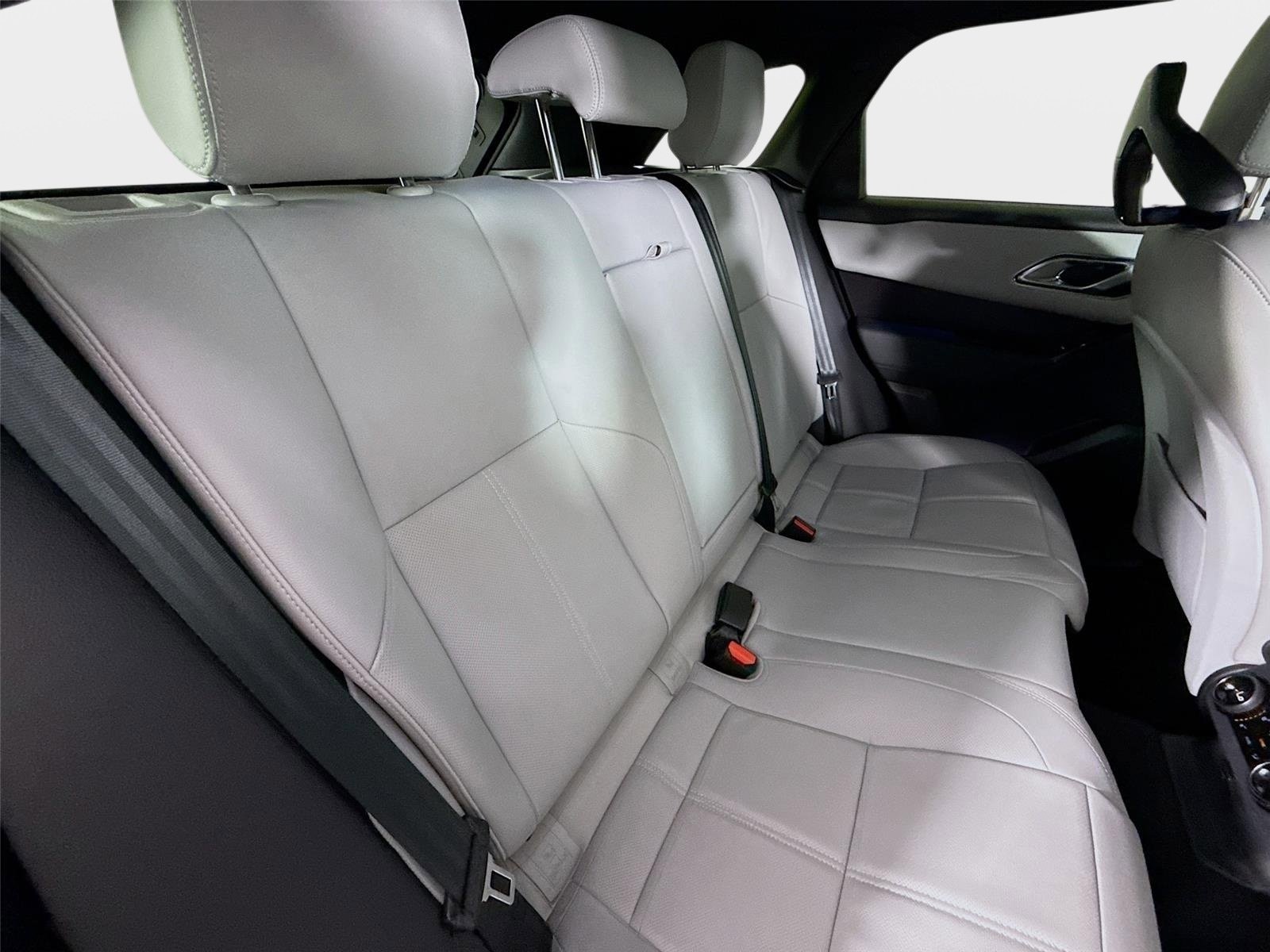 2026 Land Rover Range Rover Velar Dynamic SE - Photo 29