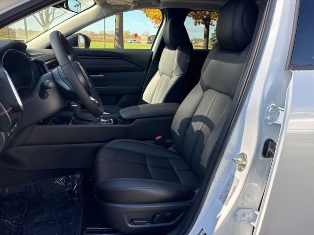 2026 Mazda CX-50 Premium - Photo 13