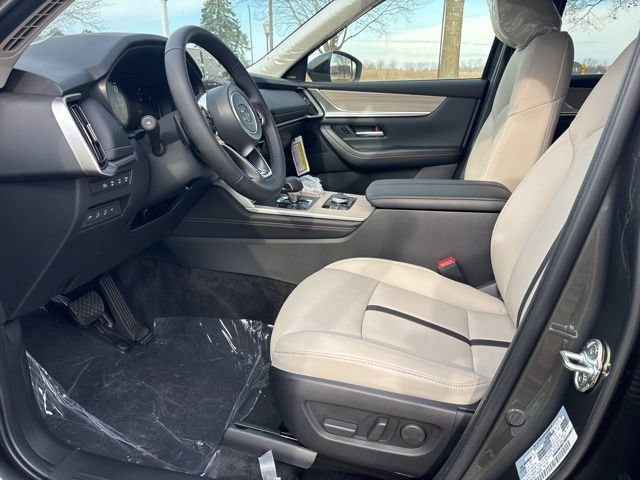 2026 Mazda CX-90 Premium Package - Photo 13