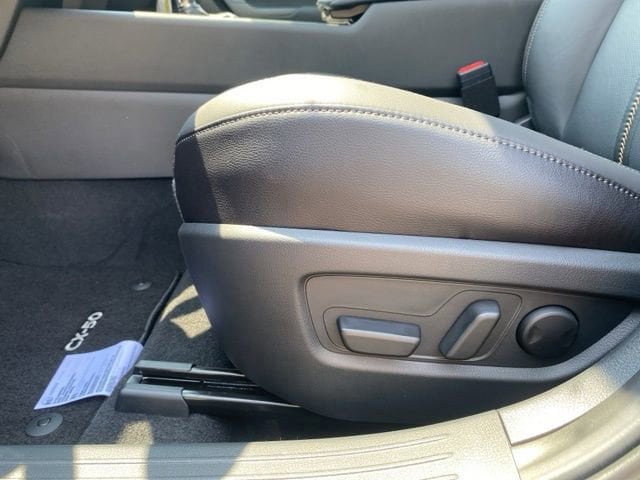 2025 Mazda CX-50 Premium Plus - Photo 14