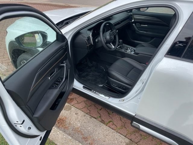 2025 Mazda CX-50 Premium Plus - Photo 17