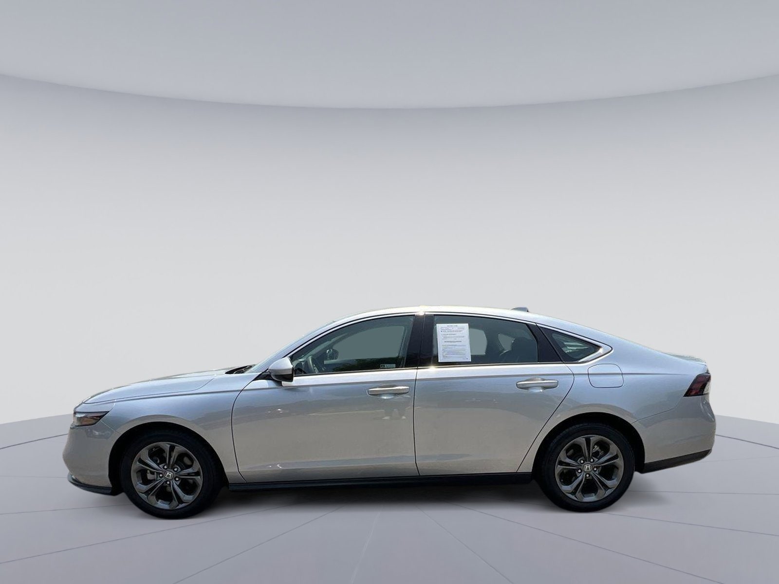 Used 2024 Honda Accord EX with VIN 1HGCY1F35RA055422 for sale in Richmond, VA