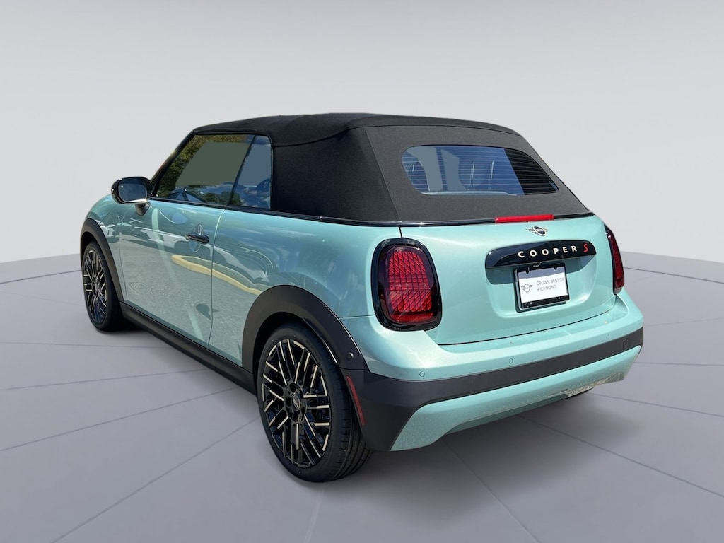 New 2025 MINI Convertible Signature Plus Convertible