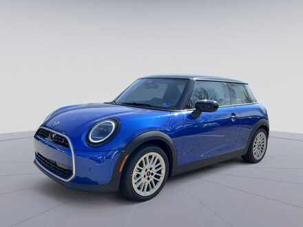 2026 MINI 2 Door Signature Plus Hatchback