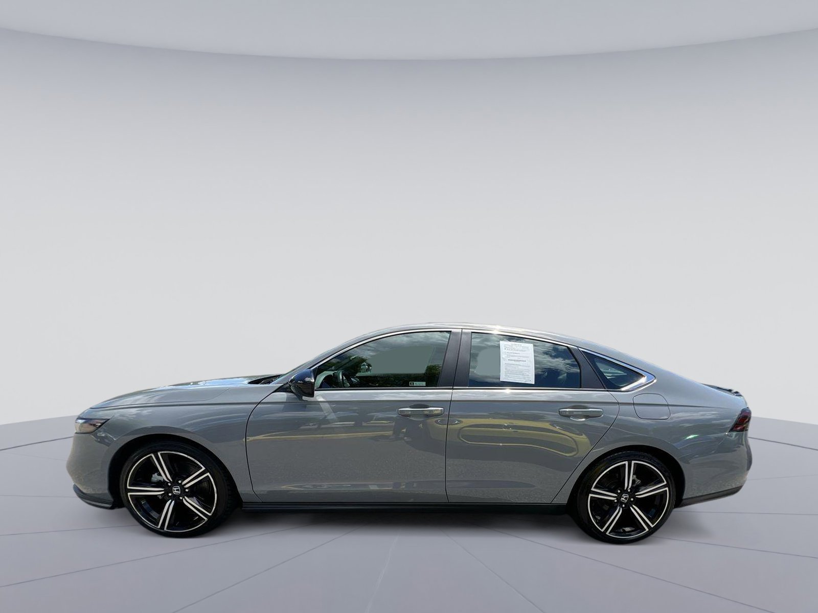 Used 2024 Honda Accord Hybrid Sport with VIN 1HGCY2F5XRA039899 for sale in Richmond, VA