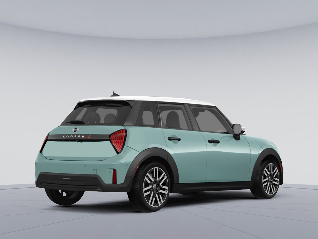 New 2026 MINI 4 Door Signature Plus Hatchback