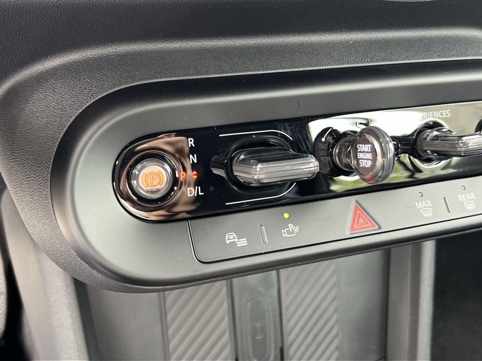 2026 MINI Convertible S - Photo 19