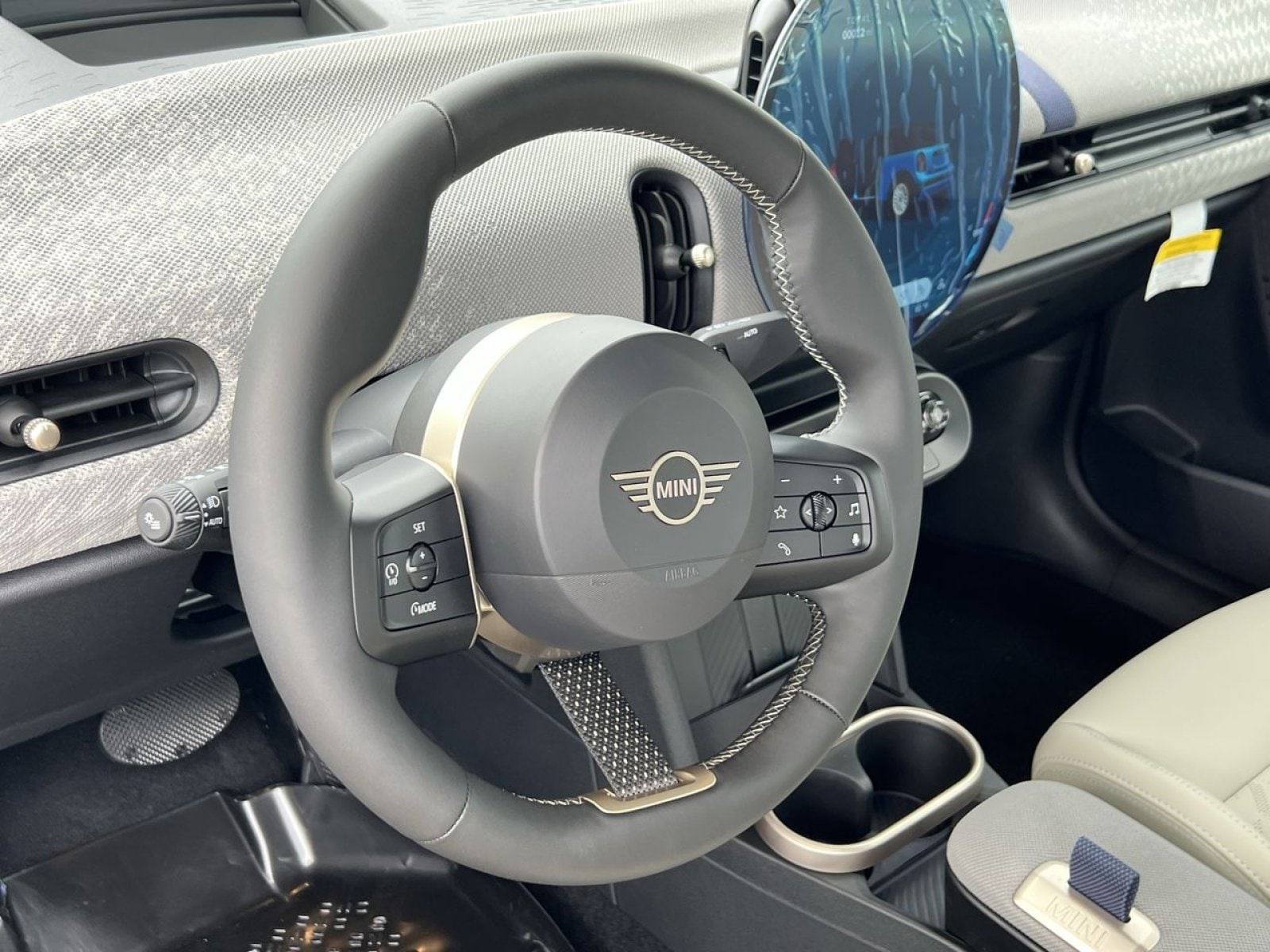 2026 MINI Convertible S - Photo 13