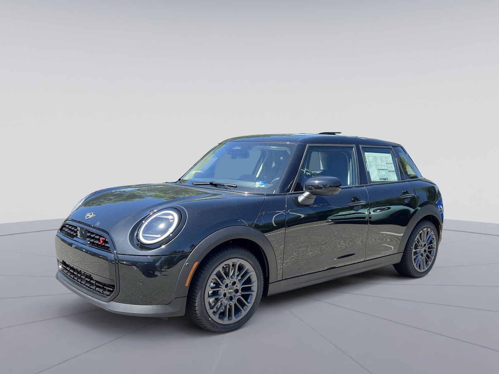 2026 MINI Hardtop Cooper S's photo