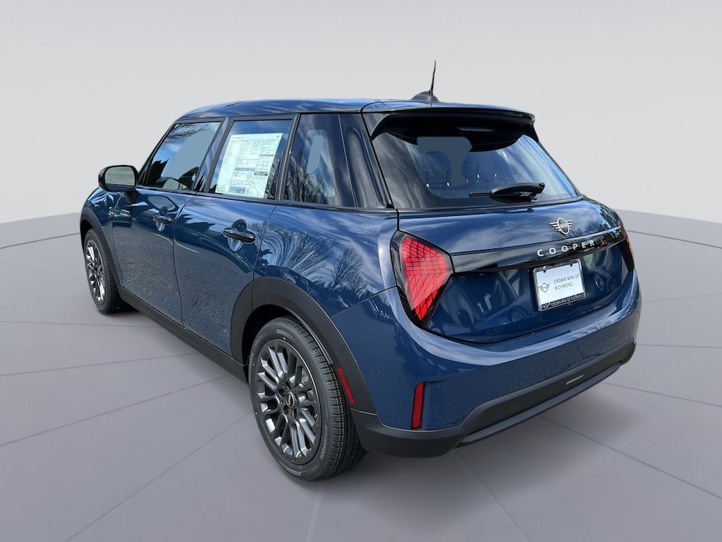 New 2026 MINI 4 Door Signature Plus Hatchback