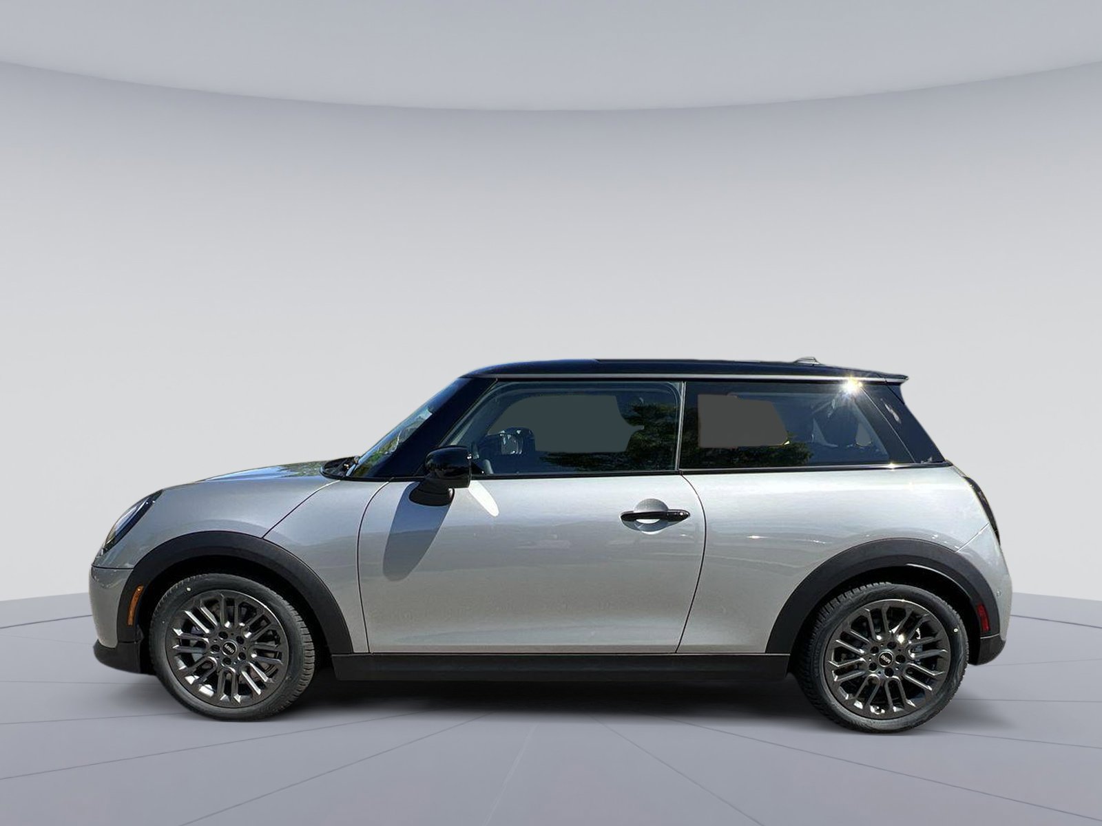 2025 Mini Cooper 2 Door Hardtop Signature photo 2