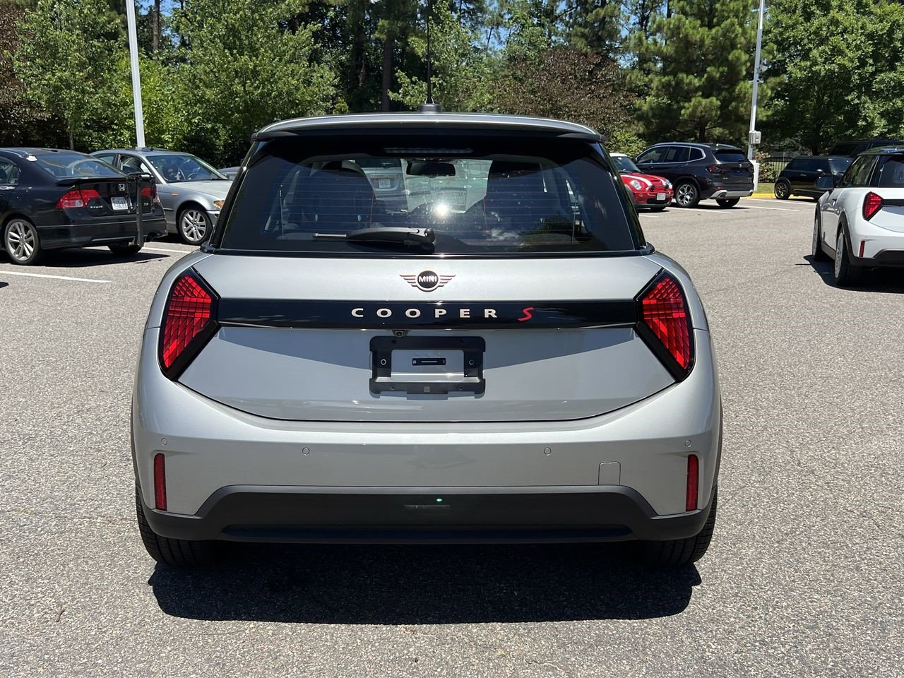 2025 Mini Cooper Hardtop S photo 4