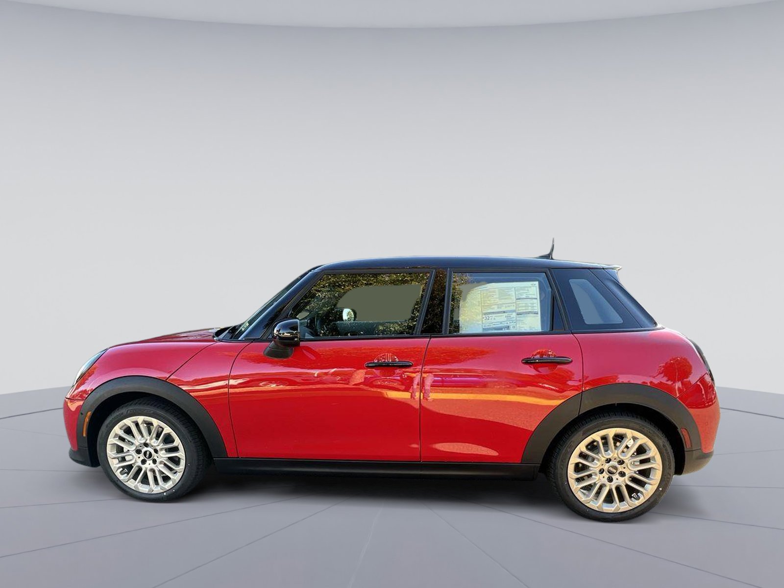 2025 Mini Cooper 4 Door Hardtop S photo 2