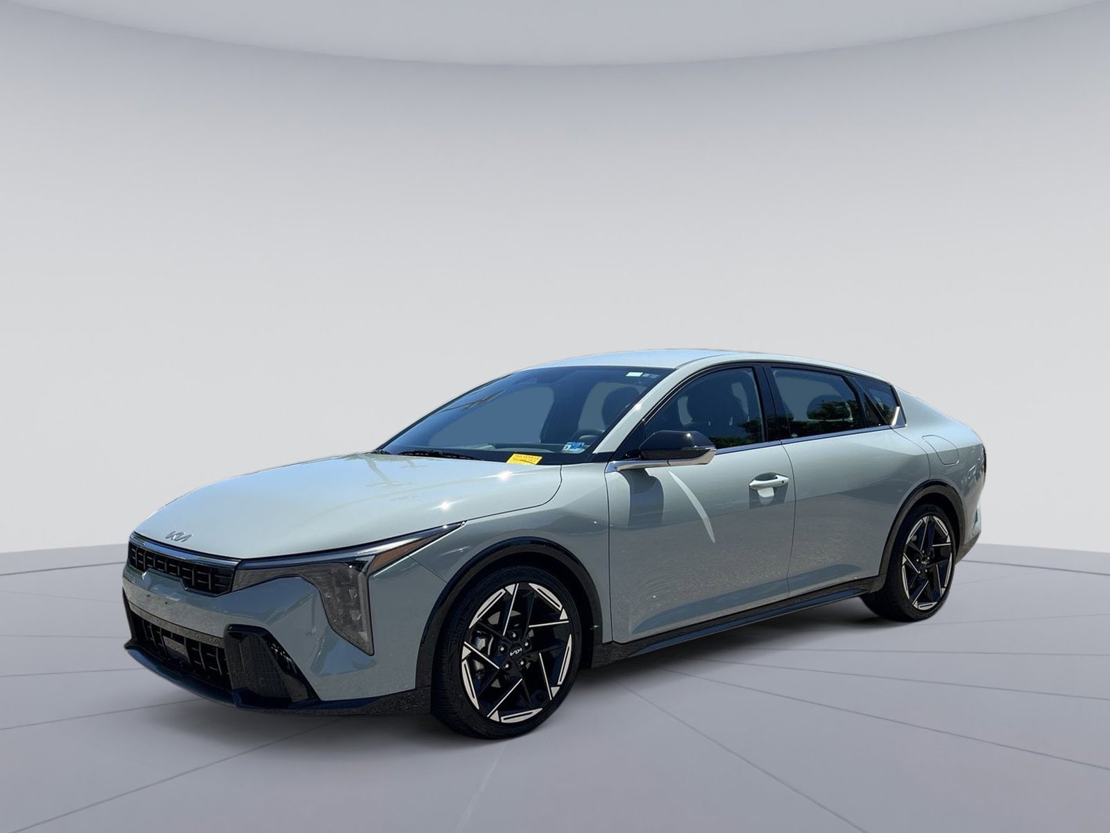 2025 Kia K4 GT-Line AT's photo