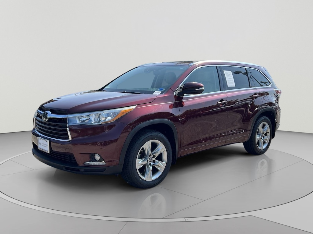 Used 2016 Toyota Highlander Limited V6 SUV