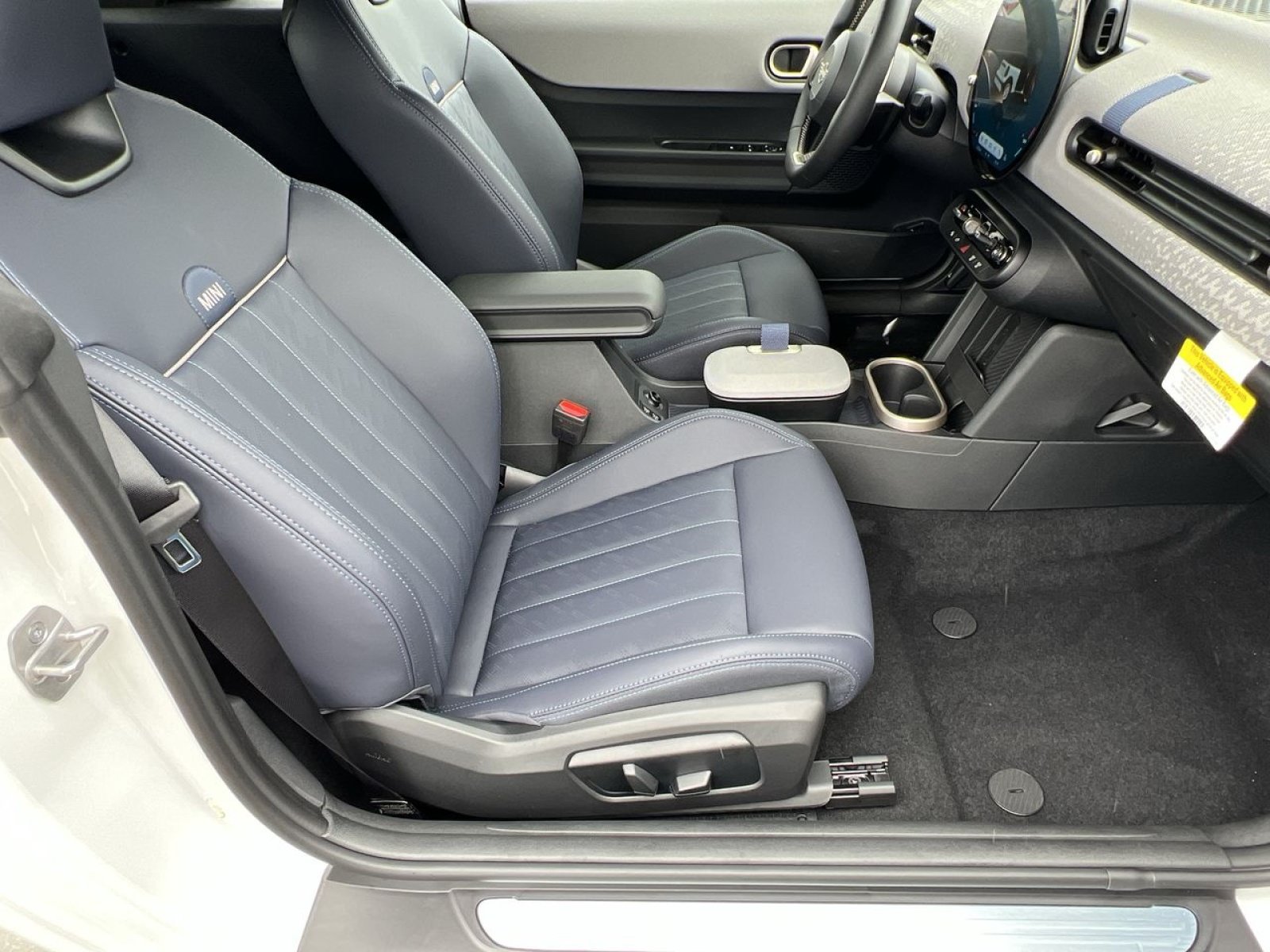 2026 MINI Convertible S - Photo 26