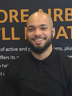 Staff member Deonte Levi from ID_e0264c8925ec