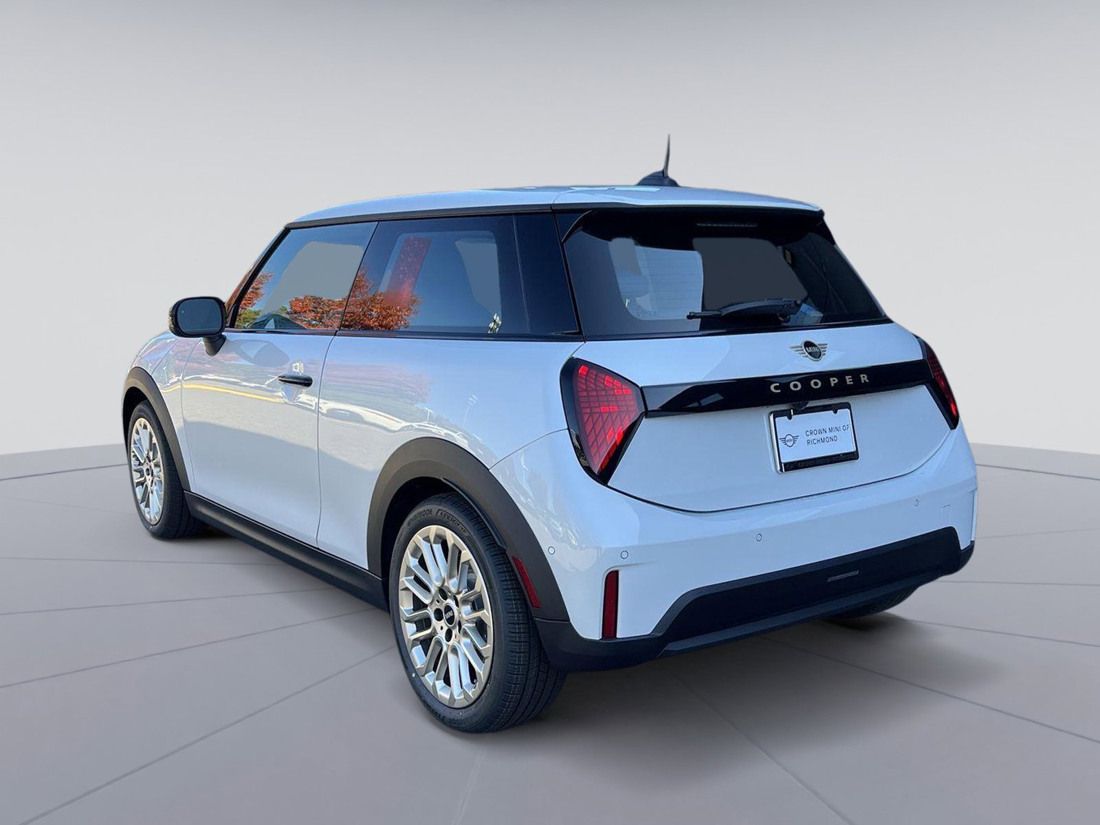 2025 Mini Cooper Signature photo 3