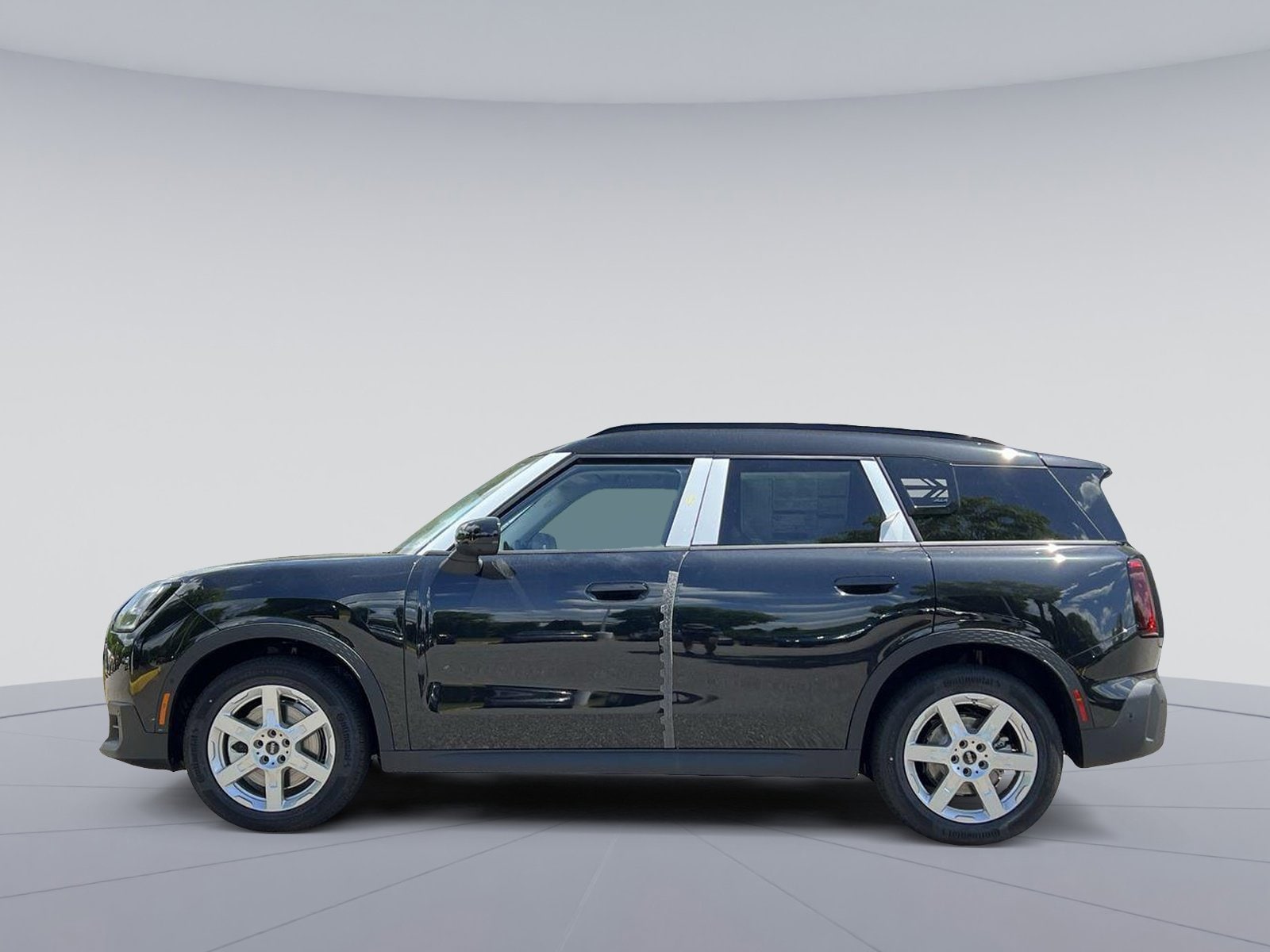 Used 2025 MINI Countryman S with VIN WMZ23GA00S7P38821 for sale in Richmond, VA