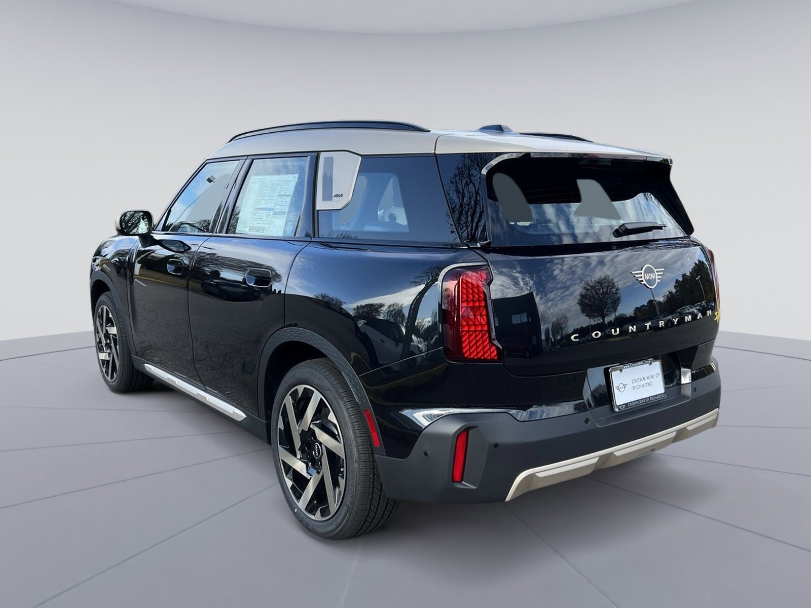 2025 Mini Countryman SE ALL4 photo 3