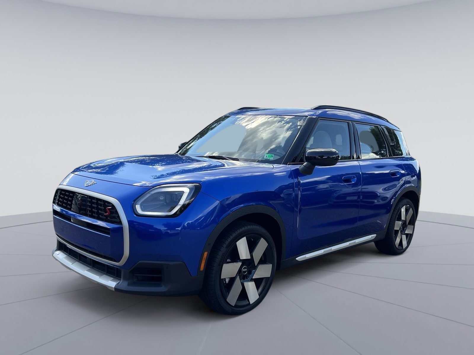 2025 MINI Countryman S's photo