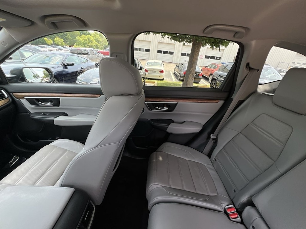 Used 2018 Honda CR-V Touring AWD SUV