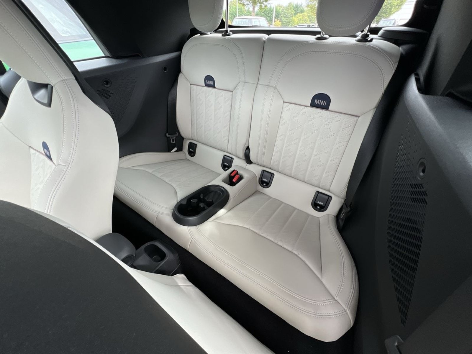 2026 MINI Convertible S - Photo 22