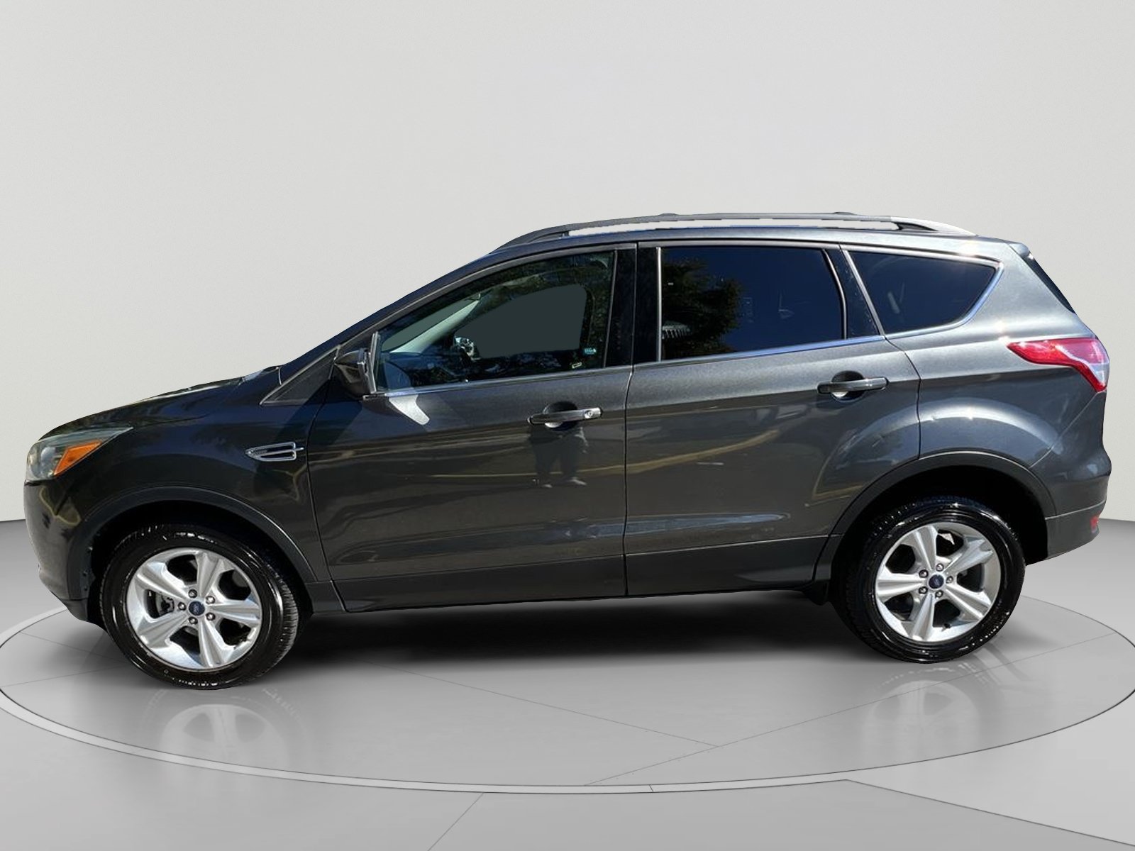 Used 2016 Ford Escape SE SUV