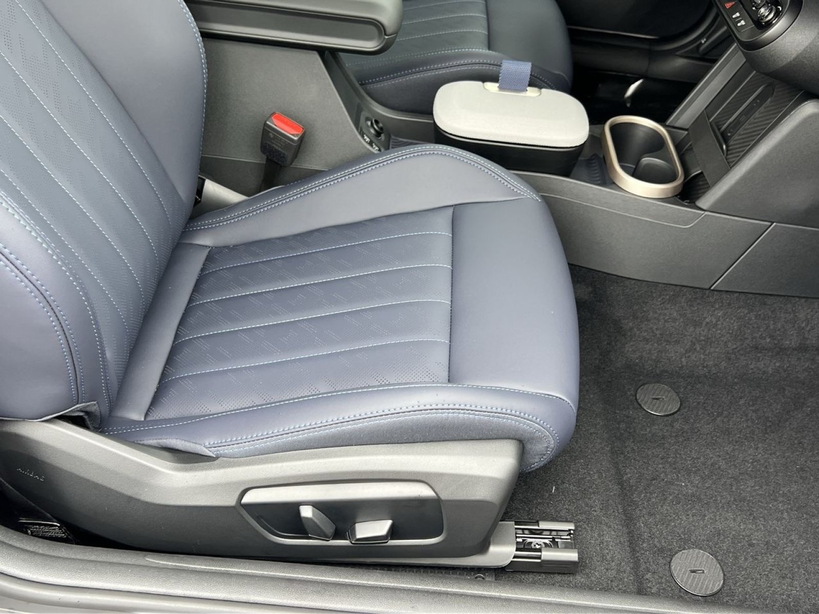 2026 MINI Convertible S - Photo 27