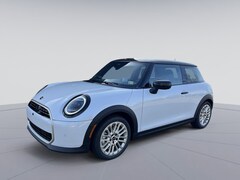 2025 MINI Hardtop 2 Door Iconic Hatchback