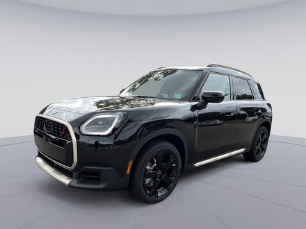 2026 MINI Countryman Iconic SUV