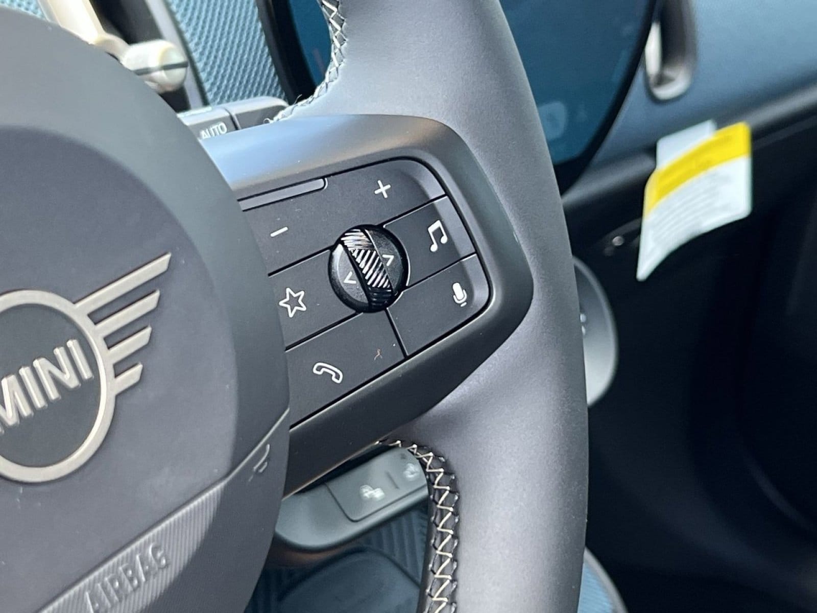 2026 MINI Countryman S - Photo 29