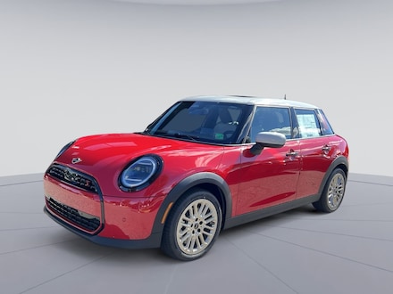 2026 MINI 4 Door Signature Plus Hatchback