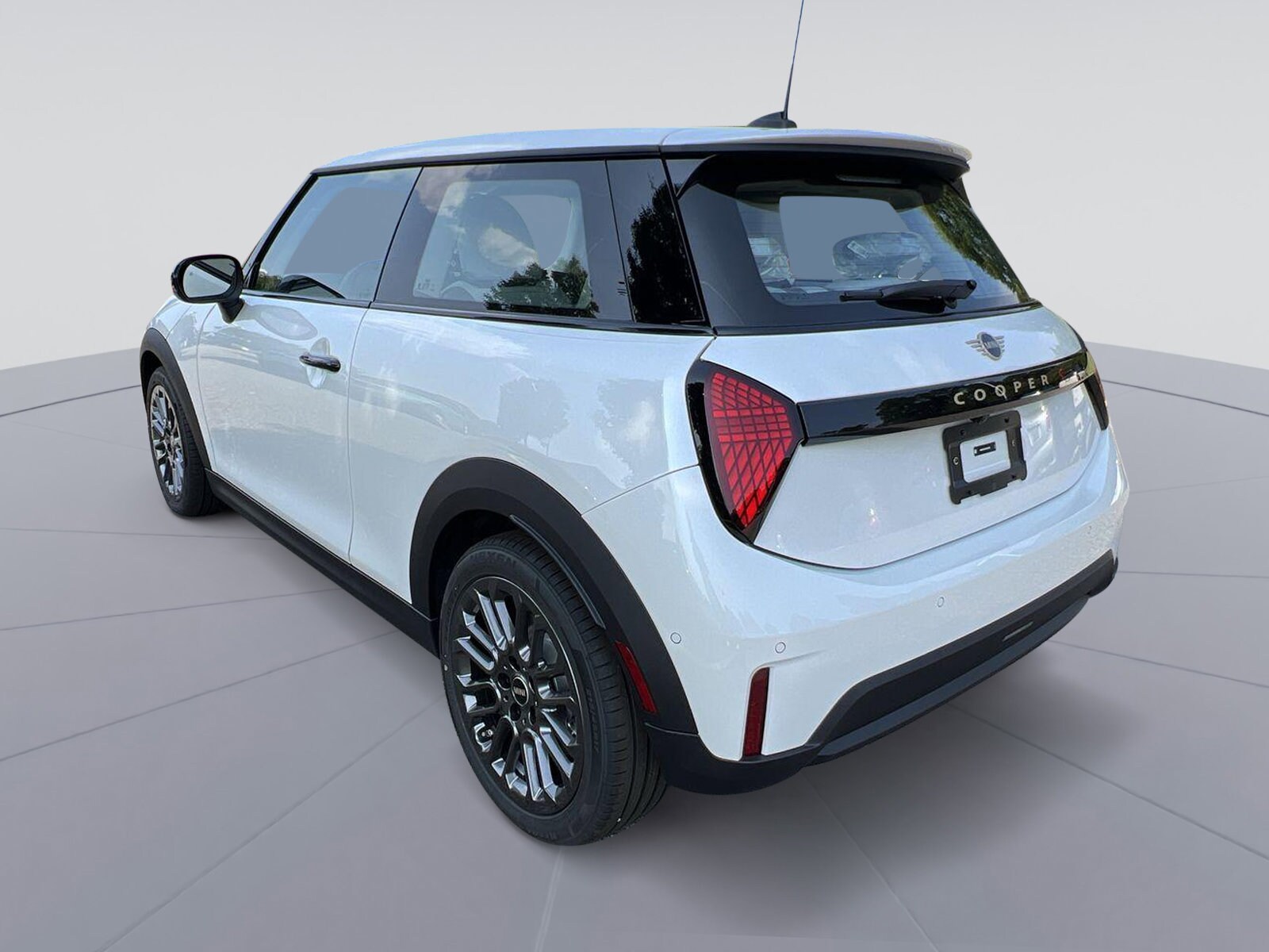 2025 Mini Cooper Hardtop S photo 3