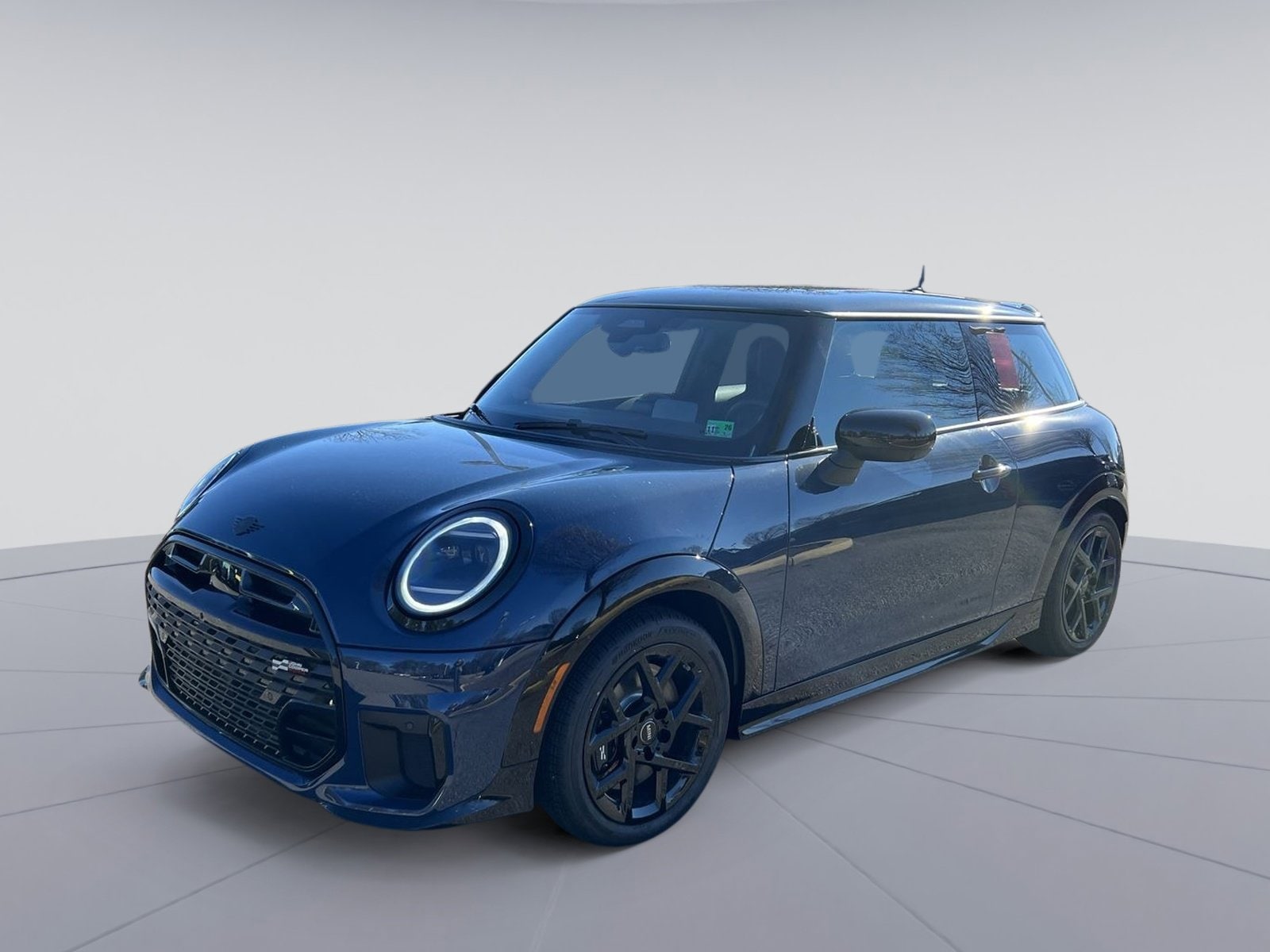 2026 MINI Hardtop 2 Door S's photo