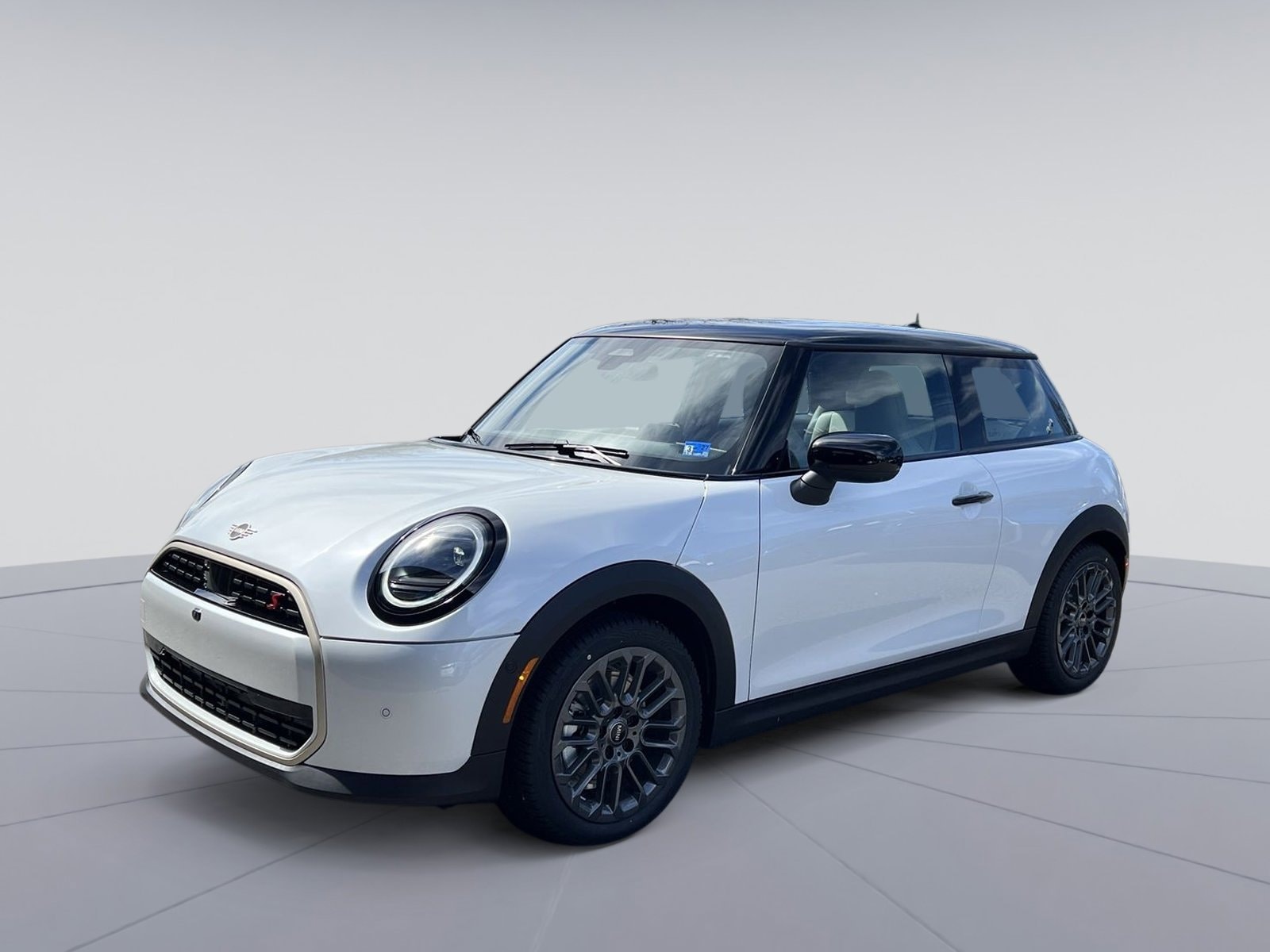 2026 MINI Hardtop Cooper S's photo