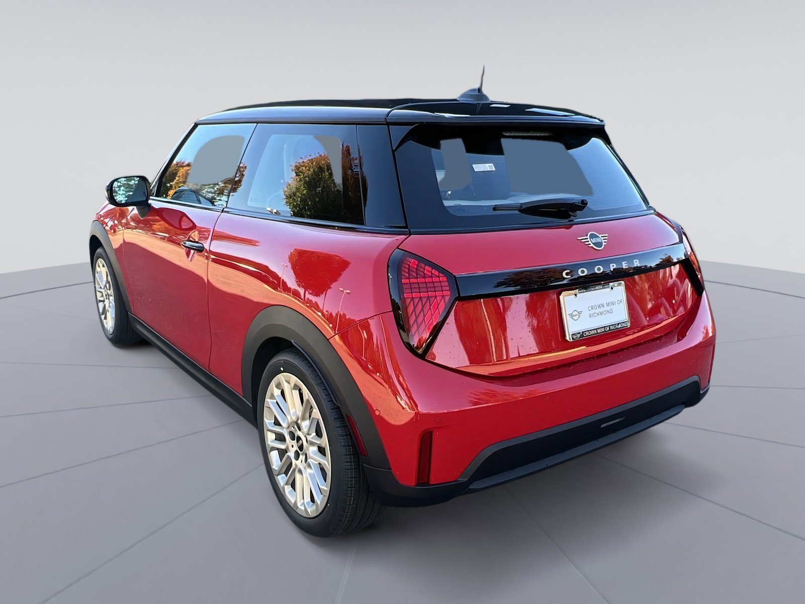 2026 Mini Cooper 2 Door Hardtop Iconic photo 3