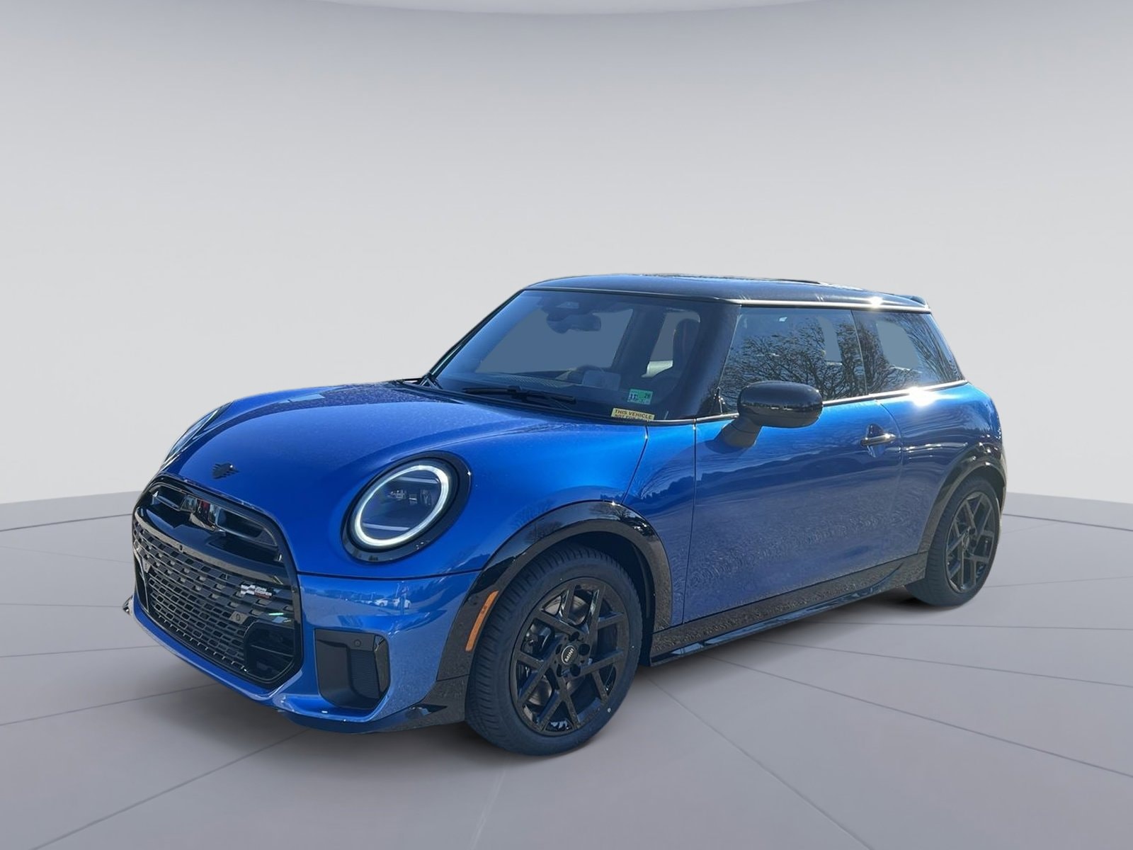 2026 MINI Hardtop 2 Door S's photo