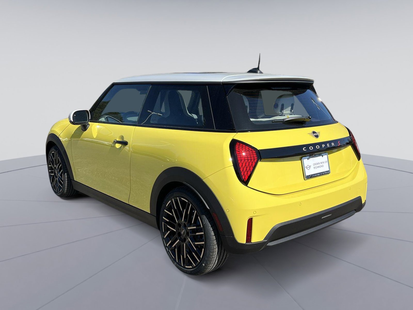 2025 Mini Cooper 2 Door Hardtop S photo 3