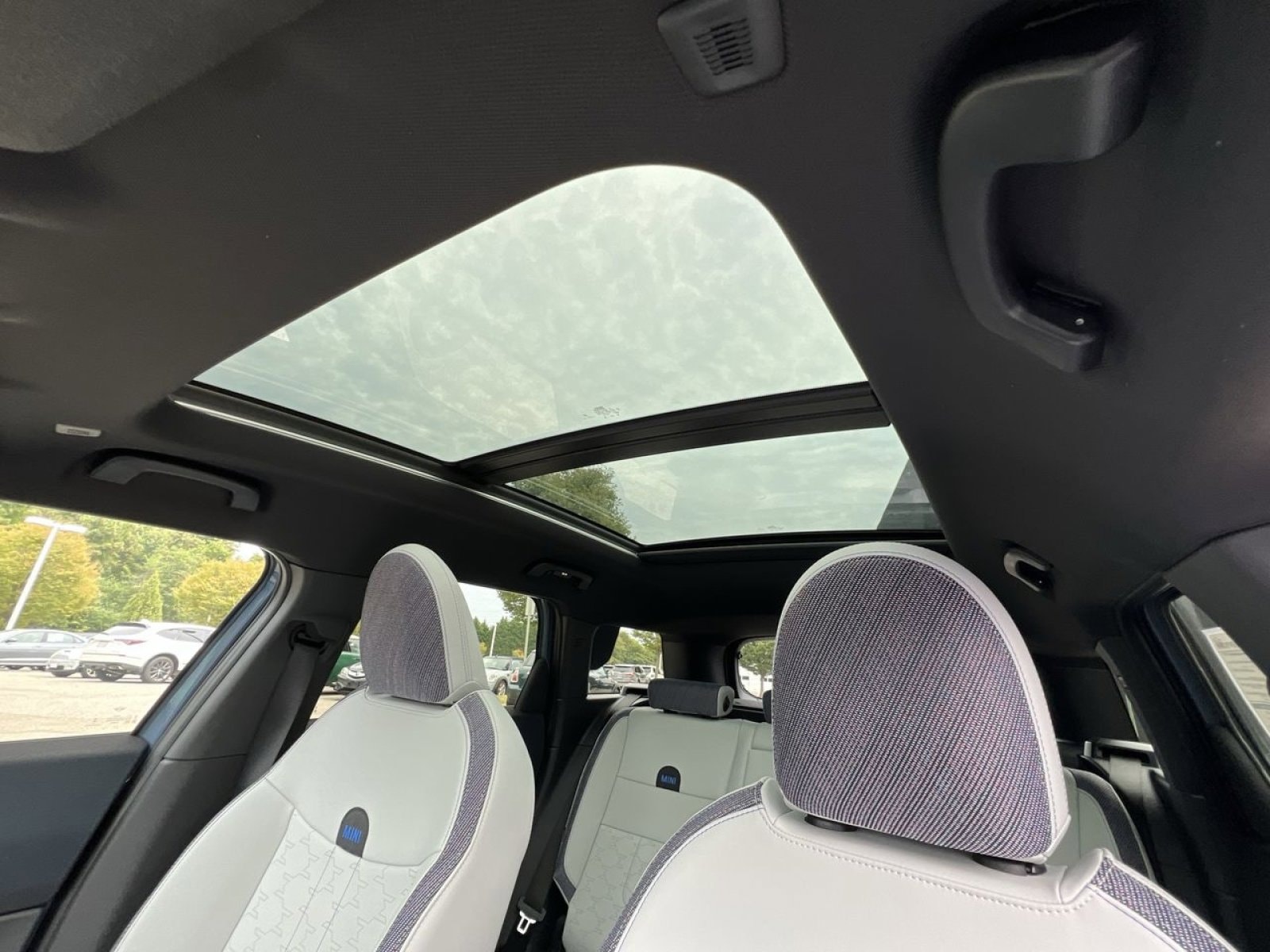 2026 MINI Countryman S - Photo 21